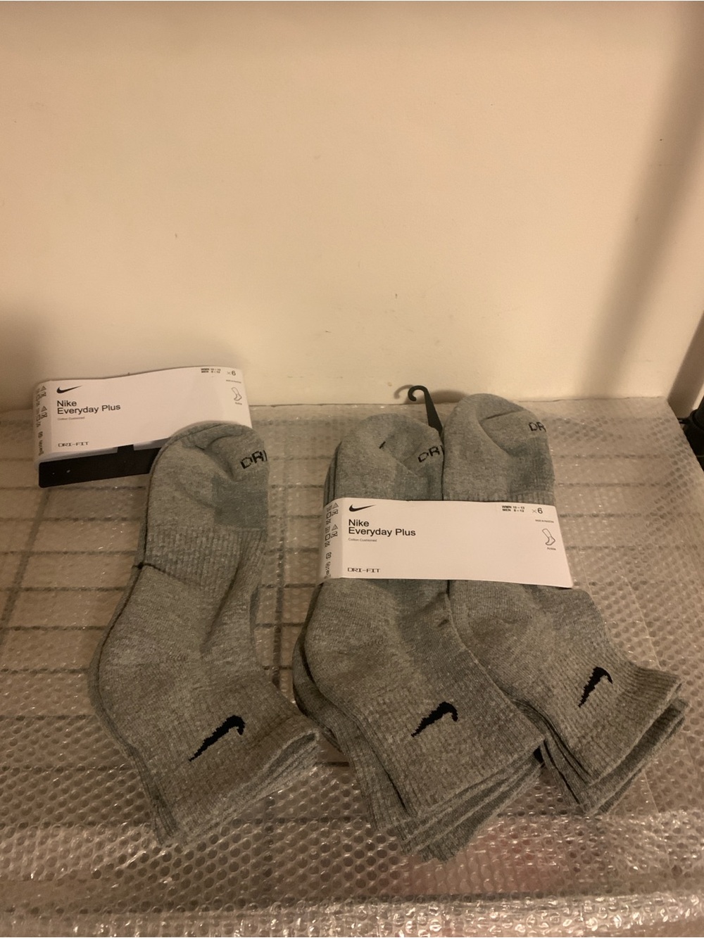 Nike Everyday Plus Ankle Socks 6-Pack + 3 Pairs Gray SX6899-064 Mens Size L 8-12